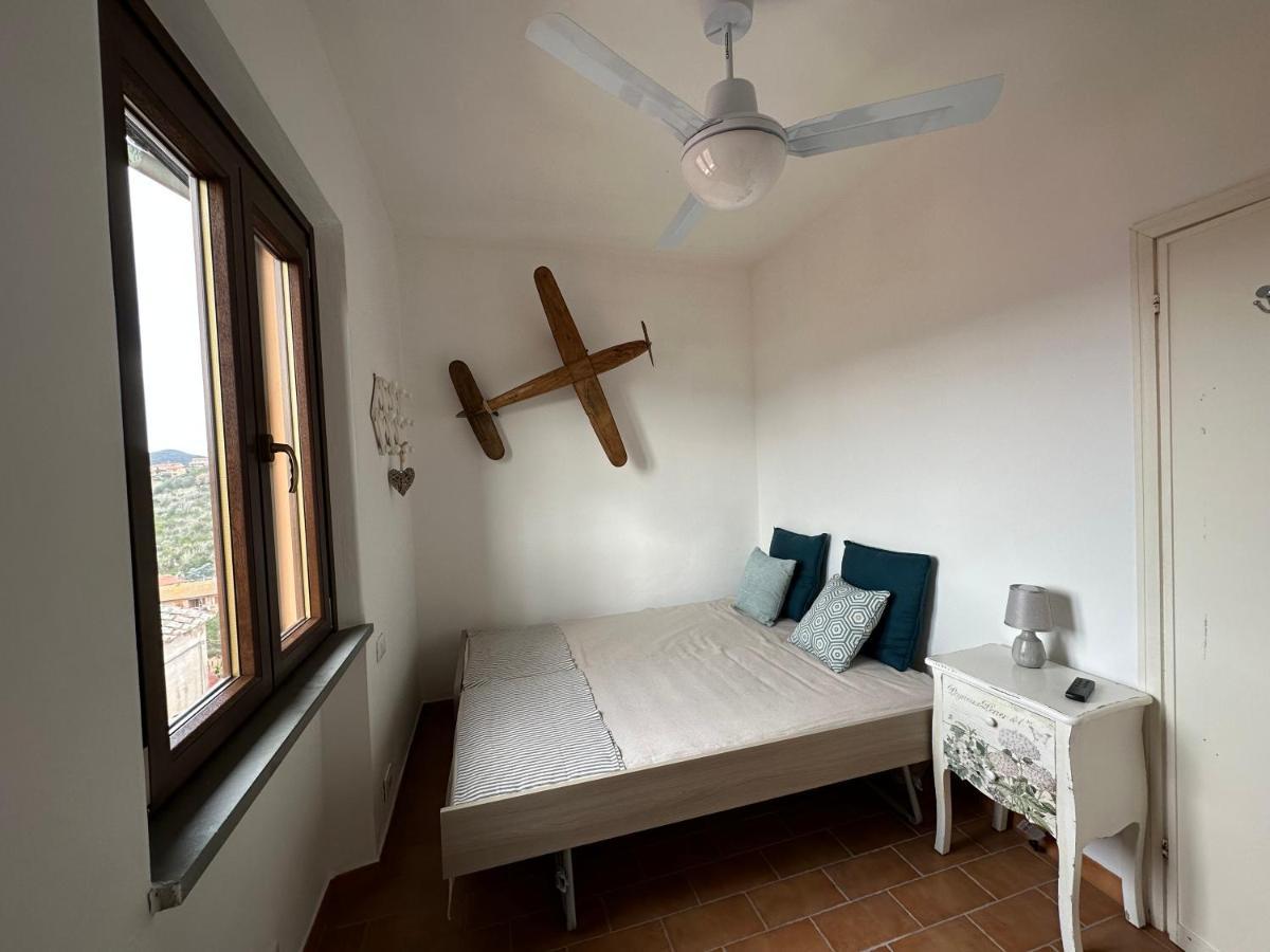 La Terrazza Al Forte ปอร์โตแฟร์ราโย ภายนอก รูปภาพ